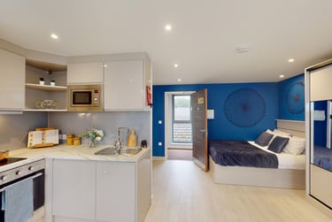 1 bed studio, Silver Street, East Reading, Reading, RG12SU - Image 3